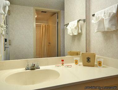 Baymont By Wyndham Batavia - Darien Lake Phòng bức ảnh